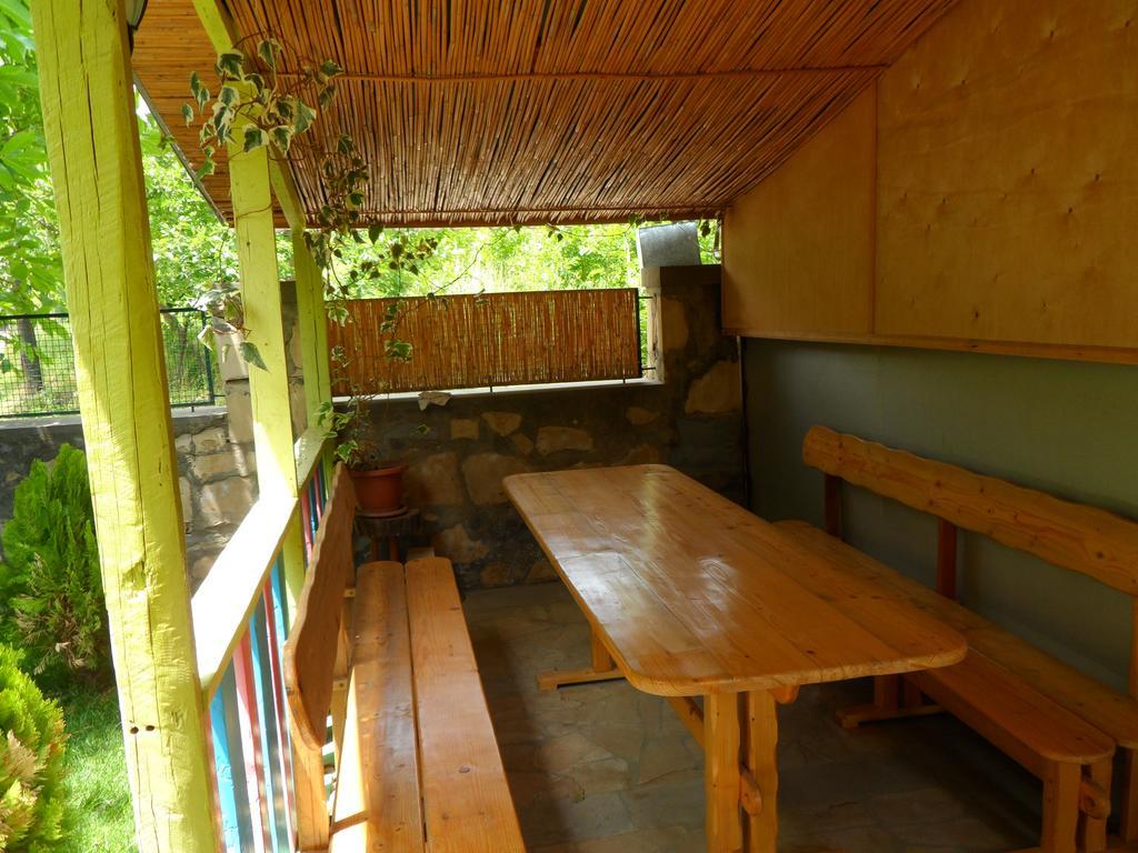 Guest House Nataly Yeghegnadzor Εξωτερικό φωτογραφία